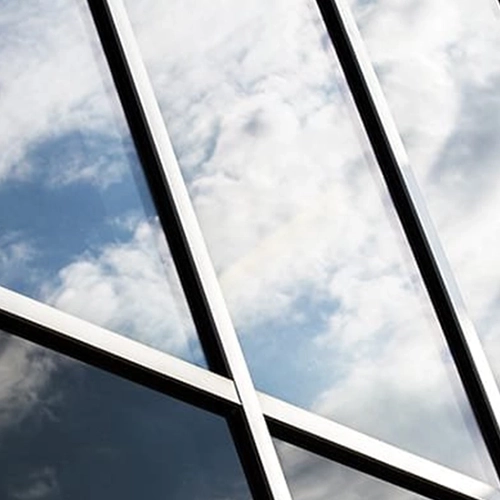 Vinilos Gran Canaria láminas de protección solar para ventanas en Las Palmas.